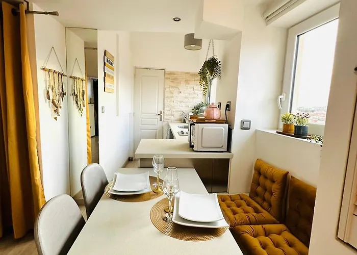 Bulle De Charme Avec Vue *